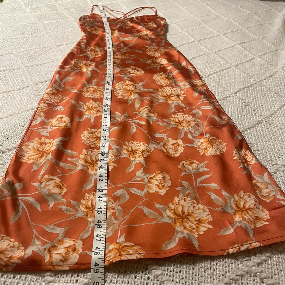 NWT LOVELY DAY ALIVIA FLORAL SATIN MAXI DRESS - Picture 11 of 14